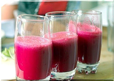 5 juices and smoothies against hair loss