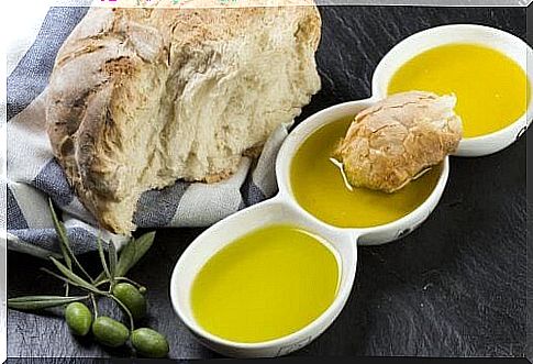 Bread with olive oil: The perfect combination