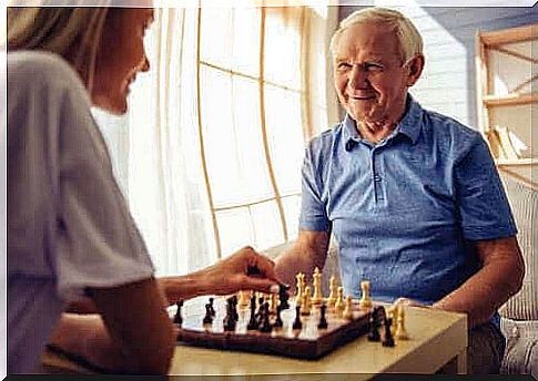 Individuals play chess as part of the treatment of posterior cortical atrophy