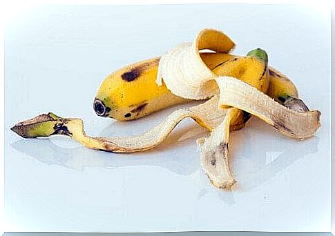 compost with banana peel