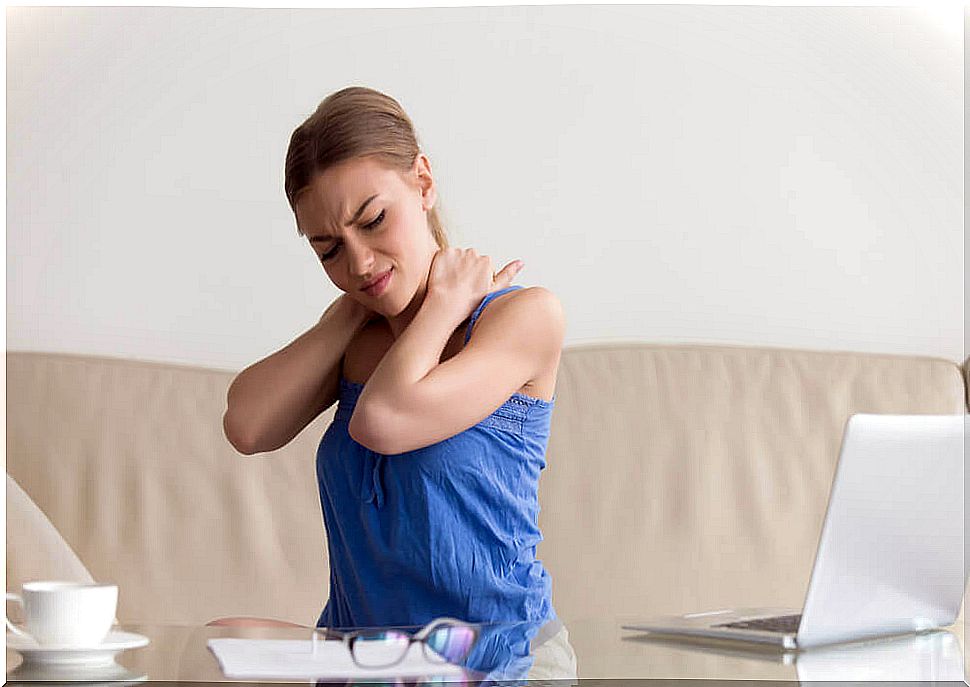 Woman with neck pain