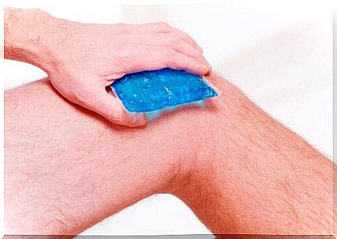 Ice pack to treat running knees