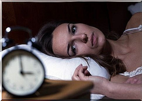 Woman who is awake at 3 o'clock at night