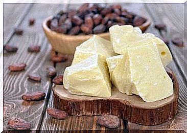 cocoa butter-rose hips essential oil