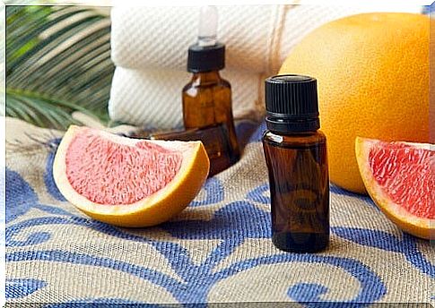 You can make your bathroom odorless with essential oils