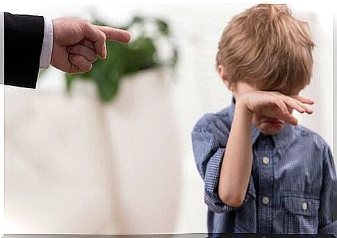 Toxic behavior is e.g.  to punish his children for being upset